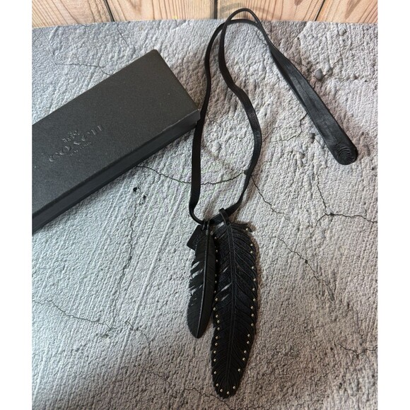 NWT Coach Black Metal and Leather Strap Feather Necklace 28" - Picture 1 of 15